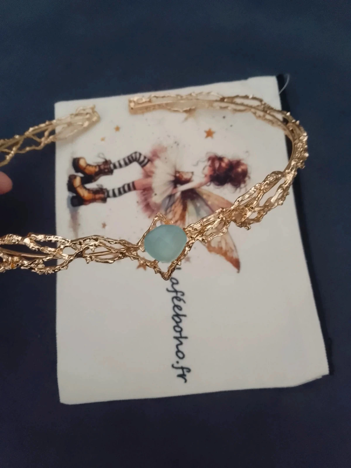 Couronne serrée tête pierre naturelle de calcédoine – photo 2